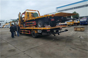 秀山同城汽车补胎